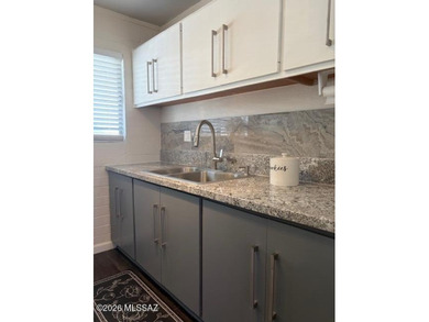 Central Tucson upstairs 1-bedroom, 1-bath co-op unit. The on Randolph Park Golf Courses in Arizona - for sale on GolfHomes.com, golf home, golf lot