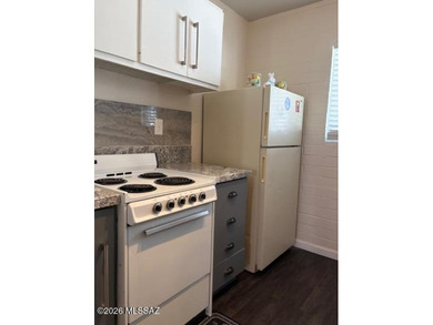 Central Tucson upstairs 1-bedroom, 1-bath co-op unit. The on Randolph Park Golf Courses in Arizona - for sale on GolfHomes.com, golf home, golf lot