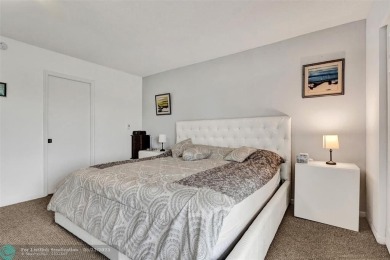 Ready to retire or just enjoy a nice vacation? Welcome to on Wynmoor Golf Course in Florida - for sale on GolfHomes.com, golf home, golf lot