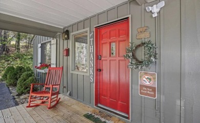 Charming Turn-Key Cabin in Gatlinburg's Premier Cobbly Nob on Bent Creek Golf Course in Tennessee - for sale on GolfHomes.com, golf home, golf lot