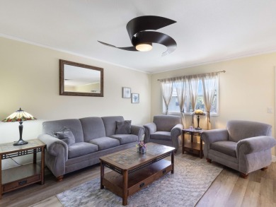 Step into this beautifully maintained 2 bedroom 2 bath condo on Kings Point Golf -Flanders Way in Florida - for sale on GolfHomes.com, golf home, golf lot