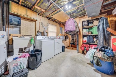 This charming split-level home is located in North Roanoke and on Brookside Golf Course in Virginia - for sale on GolfHomes.com, golf home, golf lot