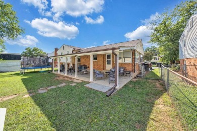 This charming split-level home is located in North Roanoke and on Brookside Golf Course in Virginia - for sale on GolfHomes.com, golf home, golf lot