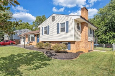 This charming split-level home is located in North Roanoke and on Brookside Golf Course in Virginia - for sale on GolfHomes.com, golf home, golf lot