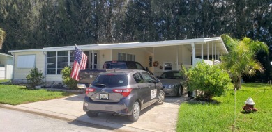 LOOKING FOR A WINTER HOME, LOOK NO FURTHER!!!  This 2 bedroom 2 on Vista Plantation Golf Club in Florida - for sale on GolfHomes.com, golf home, golf lot