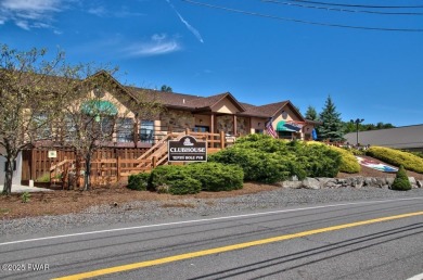 YOUR AFFORDABLE HIDEAWAY IN THE HIDEOUT AWAITS.  This 2 bed 1 on The Hideout Golf in Pennsylvania - for sale on GolfHomes.com, golf home, golf lot