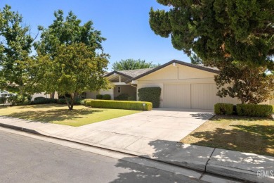 Welcome to Stockdale Estates! Located in one of Bakersfield's on Stockdale Country Club in California - for sale on GolfHomes.com, golf home, golf lot