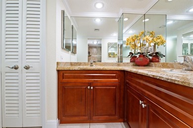 This beautifully renovated 2nd flr 3/2.5 condo combines modern on Palm-Aire Country Club and Resort - Palms in Florida - for sale on GolfHomes.com, golf home, golf lot