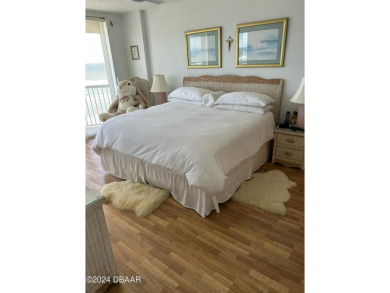 If you are looking for an OCEANFRONT CONDO then your search is on Harbour Village Golf and Yacht Club in Florida - for sale on GolfHomes.com, golf home, golf lot