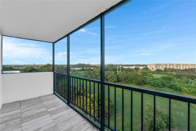 BEST deal under $160k!!!!! Beautifully remodeled 2-bedroom on Inverrary Country Club in Florida - for sale on GolfHomes.com, golf home, golf lot