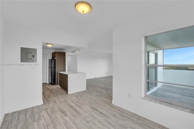 BEST deal under $160k!!!!! Beautifully remodeled 2-bedroom on Inverrary Country Club in Florida - for sale on GolfHomes.com, golf home, golf lot