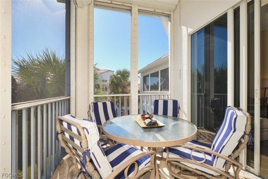 Top floor 2 bedroom condo in Lexington Country Club's Golf on Lexington Country Club in Florida - for sale on GolfHomes.com, golf home, golf lot