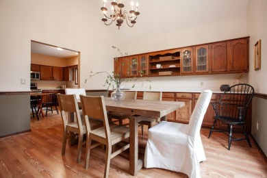 Stunning and spacious home on over an acre in Olentangy Schools on Glen Ross Golf Club in Ohio - for sale on GolfHomes.com, golf home, golf lot