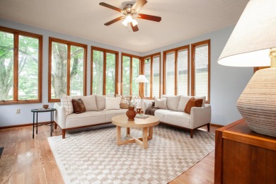Stunning and spacious home on over an acre in Olentangy Schools on Glen Ross Golf Club in Ohio - for sale on GolfHomes.com, golf home, golf lot