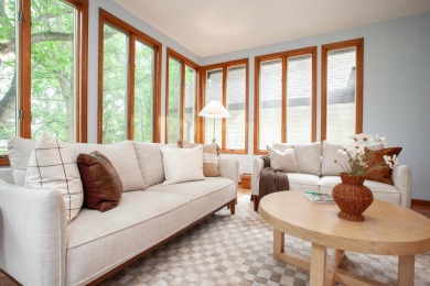 Stunning and spacious home on over an acre in Olentangy Schools on Glen Ross Golf Club in Ohio - for sale on GolfHomes.com, golf home, golf lot