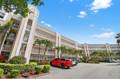 Welcome to the largest corner penthouse in the Island of Sunrise on Sunrise Lakes Phase IV Golf Course in Florida - for sale on GolfHomes.com, golf home, golf lot