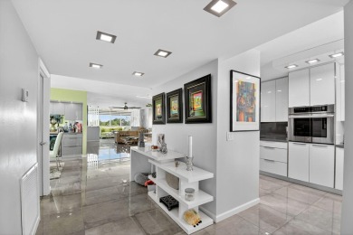 Welcome to the largest corner penthouse in the Island of Sunrise on Sunrise Lakes Phase IV Golf Course in Florida - for sale on GolfHomes.com, golf home, golf lot