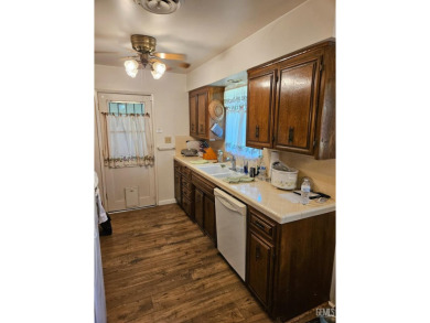 Great location in highly desirable Kern City. Must be 55 or on Sundale Country Club in California - for sale on GolfHomes.com, golf home, golf lot