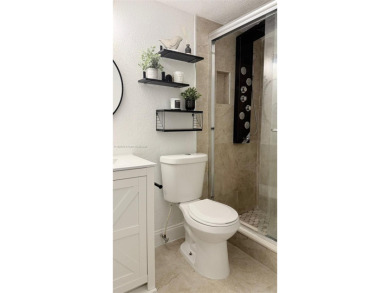 Spacious 2 bedroom/2 2-bathroom condo. The property features a on Inverrary Country Club in Florida - for sale on GolfHomes.com, golf home, golf lot