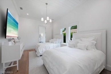 *IMMEDIATE GOLF MEMBERSHIP* Experience unparalleled elegance in on Quail West Golf and Country Club in Florida - for sale on GolfHomes.com, golf home, golf lot