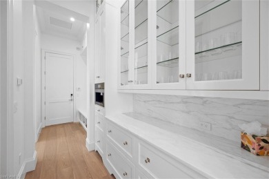 *IMMEDIATE GOLF MEMBERSHIP* Experience unparalleled elegance in on Quail West Golf and Country Club in Florida - for sale on GolfHomes.com, golf home, golf lot