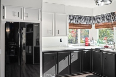 Welcome to your dream home! This beautifully updated 2-bedroom on Lake Oroville Golf and Event Center in California - for sale on GolfHomes.com, golf home, golf lot