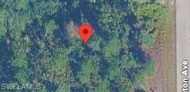 Discover the perfect canvas for your next project in the on Lehigh Resort Club in Florida - for sale on GolfHomes.com, golf home, golf lot