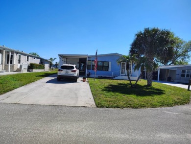 2bedrms, 2baths in sought after Spanish Lakes Fairways on Spanish Lakes Fairways in Florida - for sale on GolfHomes.com, golf home, golf lot