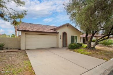 In the heart of the Ahwatukee adult community is this darling 3 on Ahwatukee Country Club in Arizona - for sale on GolfHomes.com, golf home, golf lot