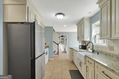 Wonderful opportunity for a move-in ready home with 4 Spacious on Canongate On White Oak Golf Course in Georgia - for sale on GolfHomes.com, golf home, golf lot