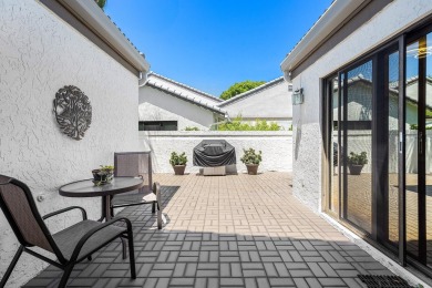 $50,000 Roof Assessment Paid in Full by Seller! Welcome to 17 on Hunters Run Golf and Country Club in Florida - for sale on GolfHomes.com, golf home, golf lot