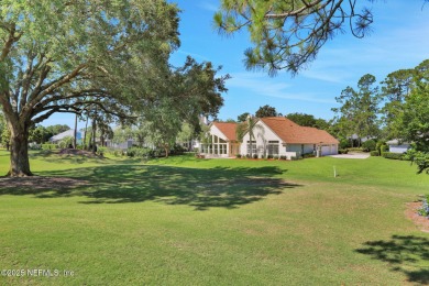 Well maintained home in Jacksonville Golf and Country Club. This on Jacksonville Golf and Country Club in Florida - for sale on GolfHomes.com, golf home, golf lot