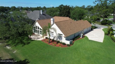 Well maintained home in Jacksonville Golf and Country Club. This on Jacksonville Golf and Country Club in Florida - for sale on GolfHomes.com, golf home, golf lot