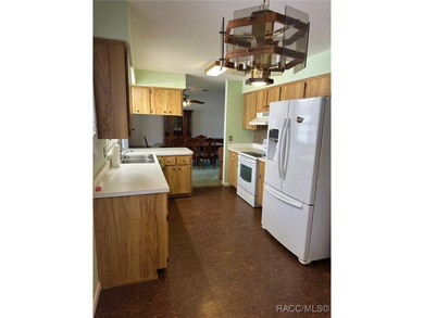 SELLER TO PUT ON NEW ROOF PRIOR TO CLOSING!! Check out this on Brentwood Farms Golf Club in Florida - for sale on GolfHomes.com, golf home, golf lot