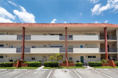 Charming one-bedroom, one and a half-bath condo in Hollybrook, a on Hollybrook Golf and Tennis Club  in Florida - for sale on GolfHomes.com, golf home, golf lot