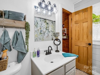 Fresh mountain-living vibe with room to breathe-this 4BR/2.5BA on Cleghorn Plantation Golf Club in North Carolina - for sale on GolfHomes.com, golf home, golf lot
