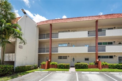 Charming one-bedroom, one and a half-bath condo in Hollybrook, a on Hollybrook Golf and Tennis Club  in Florida - for sale on GolfHomes.com, golf home, golf lot