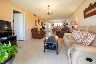 Charming one-bedroom, one and a half-bath condo in Hollybrook, a on Hollybrook Golf and Tennis Club  in Florida - for sale on GolfHomes.com, golf home, golf lot