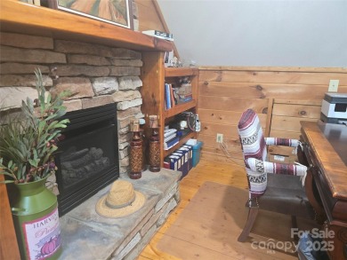 Fresh mountain-living vibe with room to breathe-this 4BR/2.5BA on Cleghorn Plantation Golf Club in North Carolina - for sale on GolfHomes.com, golf home, golf lot