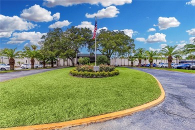 GET THIS ONE BEFORE ALL THE SNOWBIRDS DESCEND! ... and MOVE on Seven Springs Golf and Country Club in Florida - for sale on GolfHomes.com, golf home, golf lot