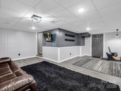 Fresh mountain-living vibe with room to breathe-this 4BR/2.5BA on Cleghorn Plantation Golf Club in North Carolina - for sale on GolfHomes.com, golf home, golf lot