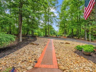 Fresh mountain-living vibe with room to breathe-this 4BR/2.5BA on Cleghorn Plantation Golf Club in North Carolina - for sale on GolfHomes.com, golf home, golf lot
