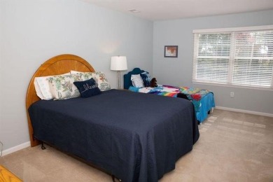 Beautiful 3 bedrooms, 2 full, 2 half baths end unit town home on The Club At Morgan Hill in Pennsylvania - for sale on GolfHomes.com, golf home, golf lot