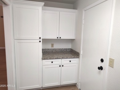 Fresh remodeled, truly move in ready!
Come enjoy Westbrook on Westbrook Village Golf Club in Arizona - for sale on GolfHomes.com, golf home, golf lot