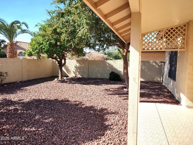 Fresh remodeled, truly move in ready!
Come enjoy Westbrook on Westbrook Village Golf Club in Arizona - for sale on GolfHomes.com, golf home, golf lot