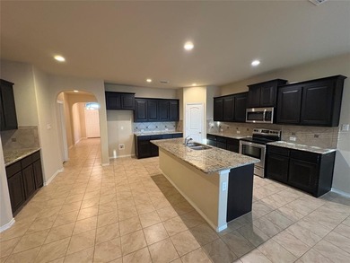 REDUCED $10k - 2,035 sq ft - Check out this house - 4th BEDROOM on Cleburne Golf Links in Texas - for sale on GolfHomes.com, golf home, golf lot