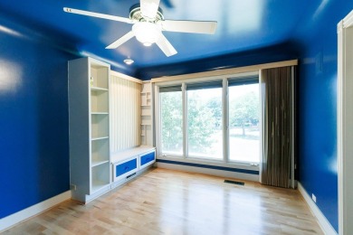 NOW reduced to $749,500, that's $113 PER SF.  LETS MAKE  A DEAL! on LakeRidge Country Club in Texas - for sale on GolfHomes.com, golf home, golf lot
