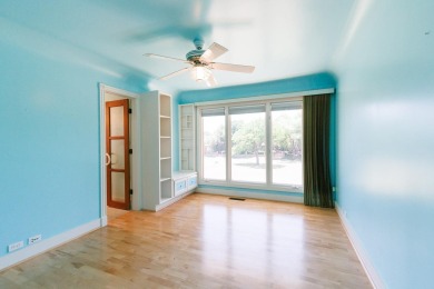 NOW reduced to $749,500, that's $113 PER SF.  LETS MAKE  A DEAL! on LakeRidge Country Club in Texas - for sale on GolfHomes.com, golf home, golf lot