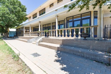 NOW reduced to $749,500, that's $113 PER SF.  LETS MAKE  A DEAL! on LakeRidge Country Club in Texas - for sale on GolfHomes.com, golf home, golf lot