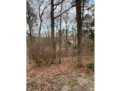 Great lot for building your new home.  .44 acre sewered lot on Bella Vista Country Club - Kingswood in Arkansas - for sale on GolfHomes.com, golf home, golf lot